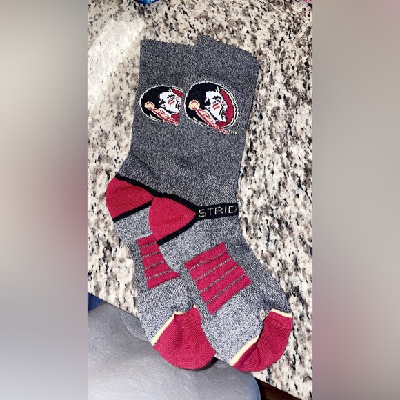 black and red FSU socks - Picture 3 of 3